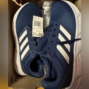 Adidas Navy Blue Galaxy 6 brand new in box 8m, 9w